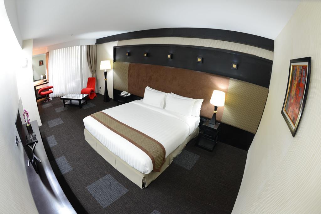 Avenue 64 Hotel Yangon Bilik gambar