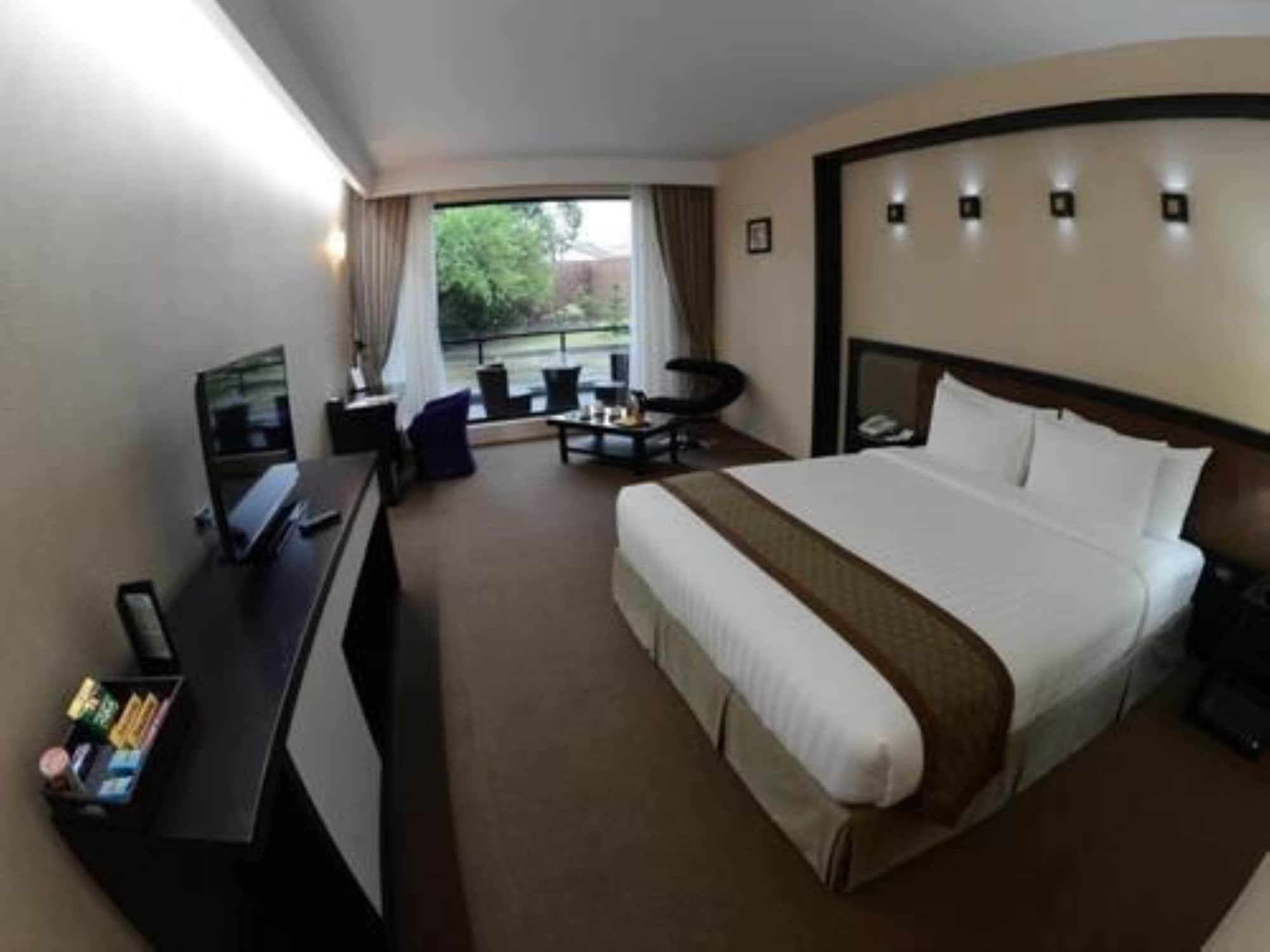 Avenue 64 Hotel Yangon Luaran gambar
