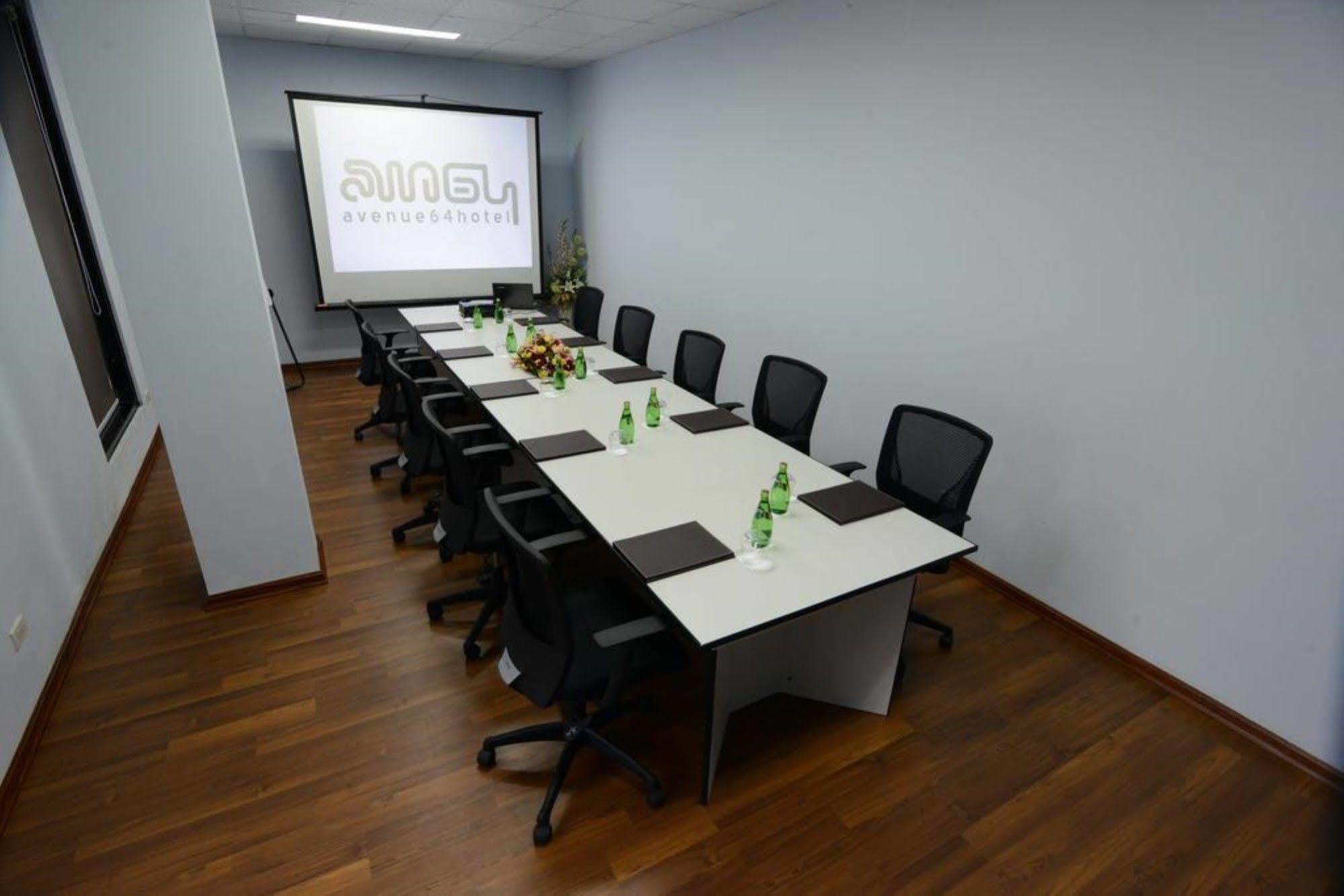 Avenue 64 Hotel Yangon Luaran gambar