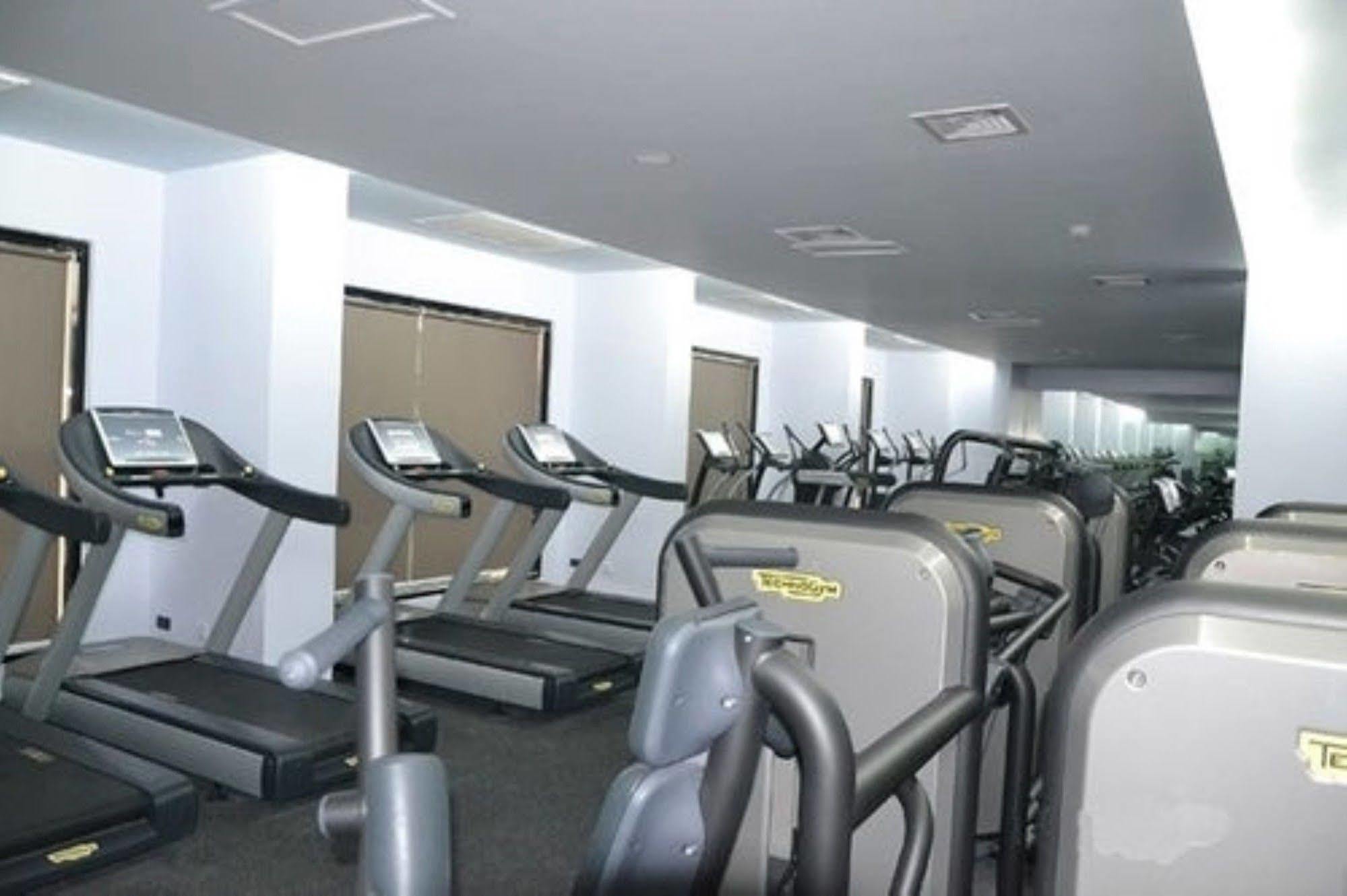 Avenue 64 Hotel Yangon Luaran gambar